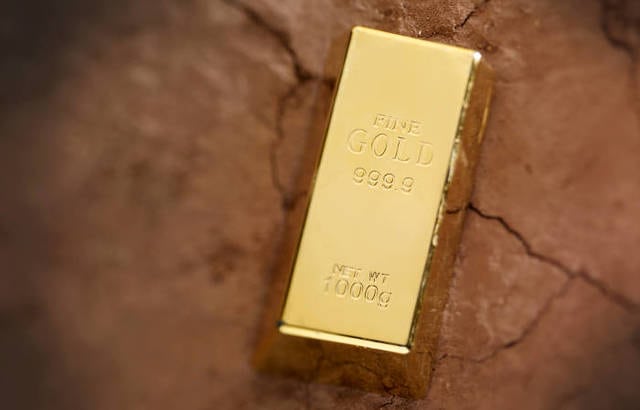 Gold sales soar after first rate hike in a generation