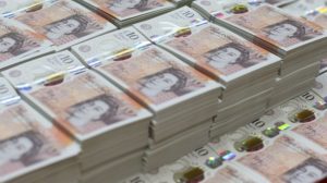 UK cash savings surpass £2 trillion for first time