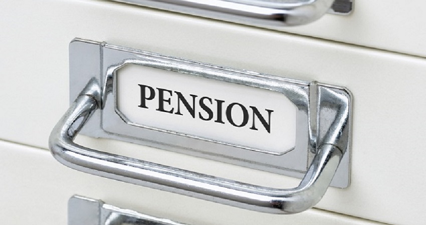 Standard Life locks drawdown price for retirees