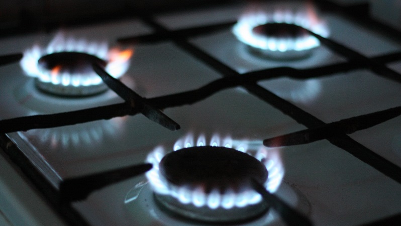Stick or twist: Will the gas crisis see managers re-evaluate energy holdings?