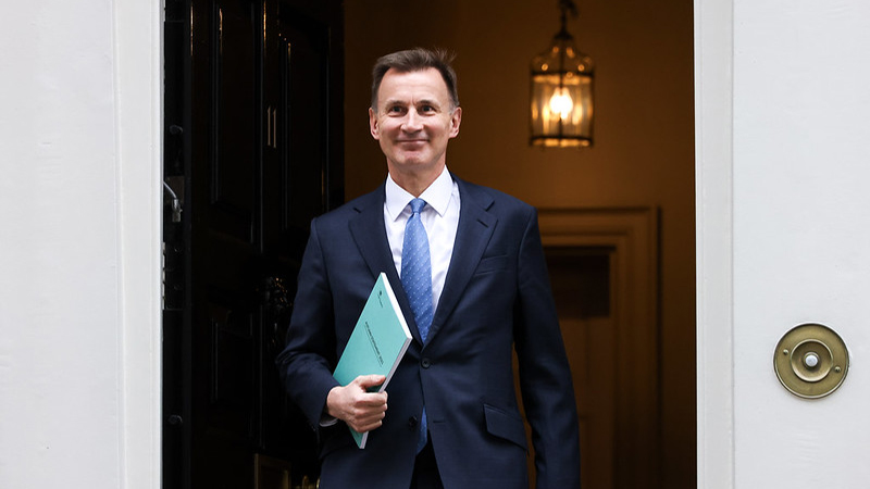The Chancellor of the Exchequer, Jeremy Hunt leaves No11 Downing Street ahead of delivering his Autumn Statement in Parliament. Picture by Rory Arnold / No 10 Downing Street