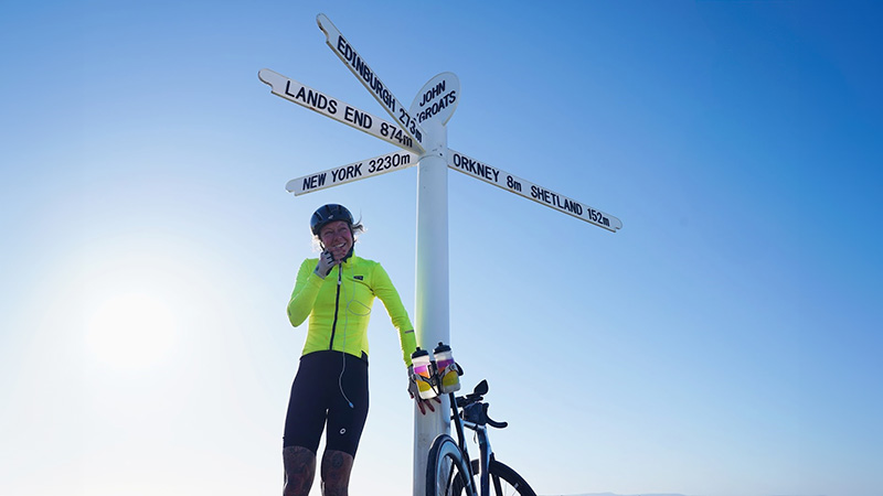 SJP’s Dr Sarah Ruggins breaks cycling record